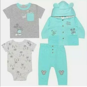 Disney Mickey Mouse And Donald Duck 4-Piece Layett